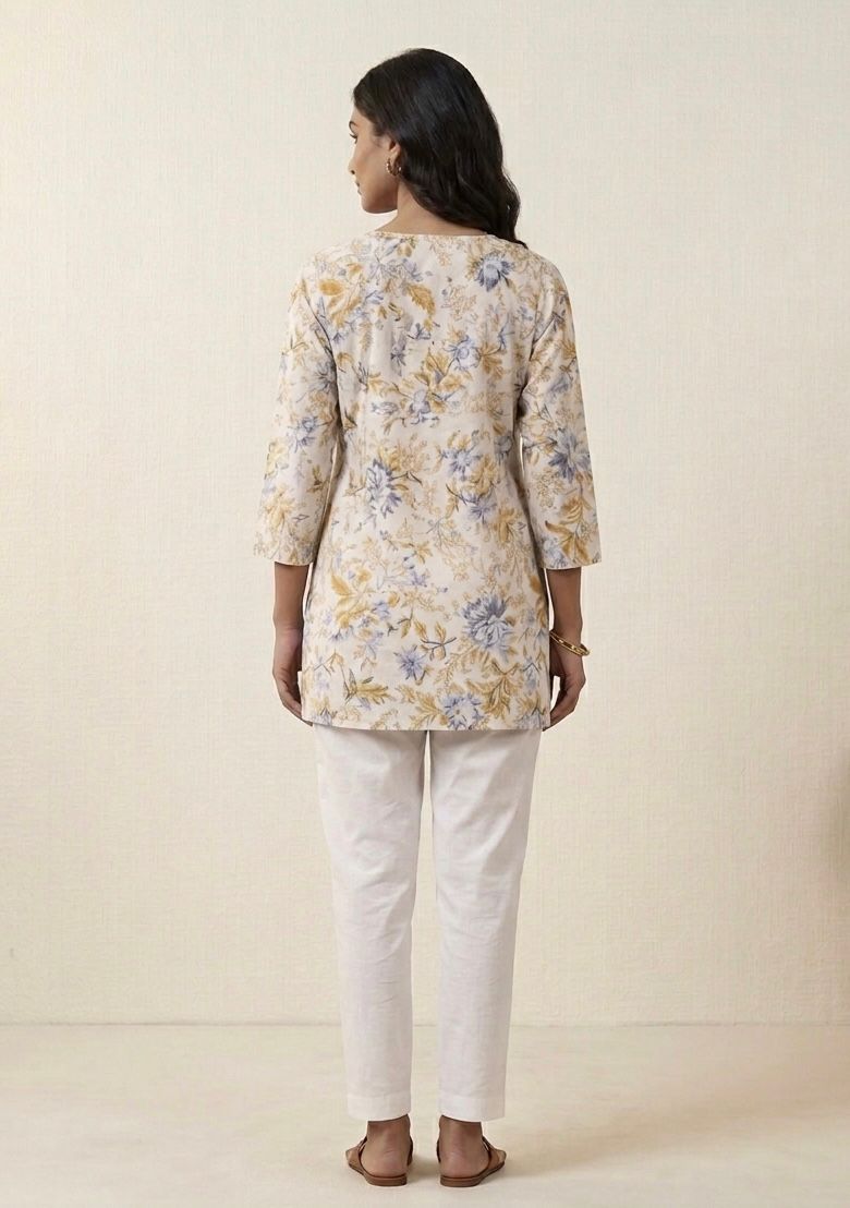 Noor Kurti